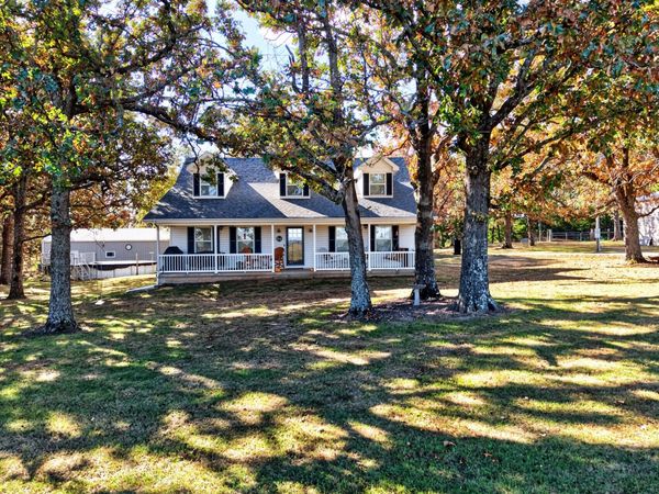 7950 E Farm Rd 50 , Strafford, MO 65757