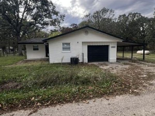 20501 Lawrence 1205 , Aurora, MO 65605