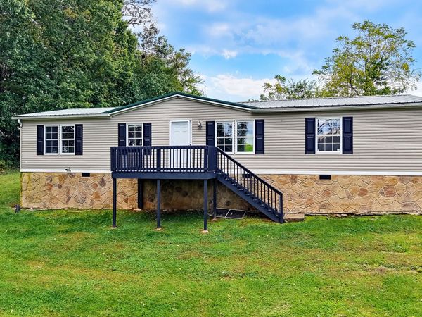 330 Doc Norton Rd, Walland, TN 37886