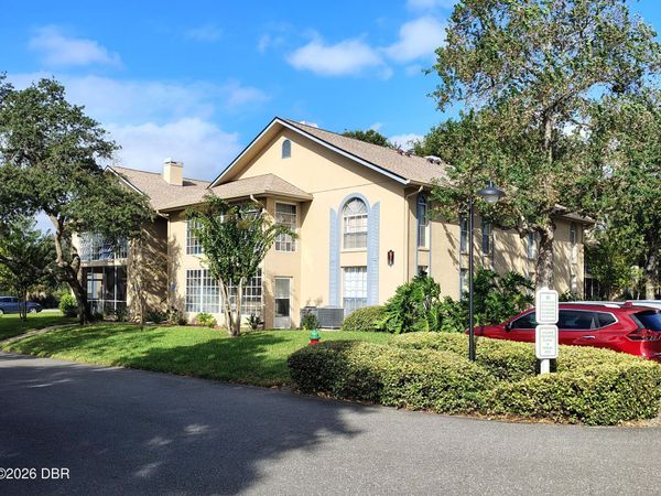 671 Wellington Station Boulevard, Unit 20, Ormond Beach, FL 32174