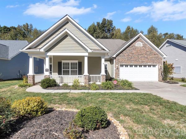 1240 Saint Johns Avenue, Matthews, NC 28104