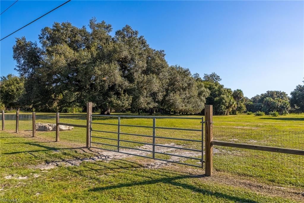 3251 Bateman Rd, Alva, FL 33920 Photo