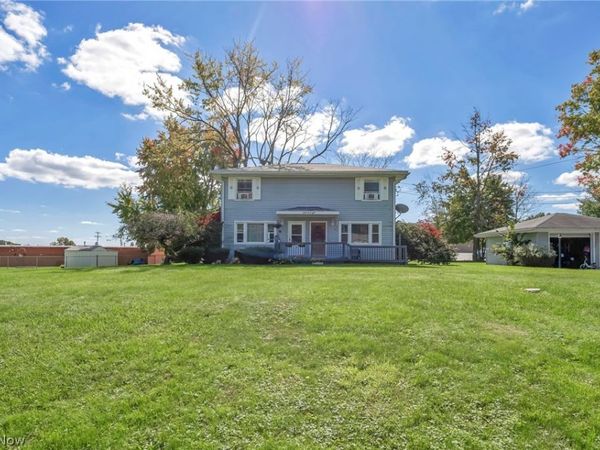 3208 Pleasant Drive , Norton, OH 44203