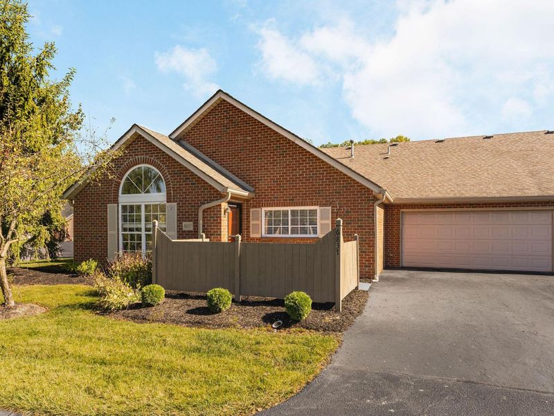6837 Ridge Rock Drive , New Albany, OH 43054 Photo 1