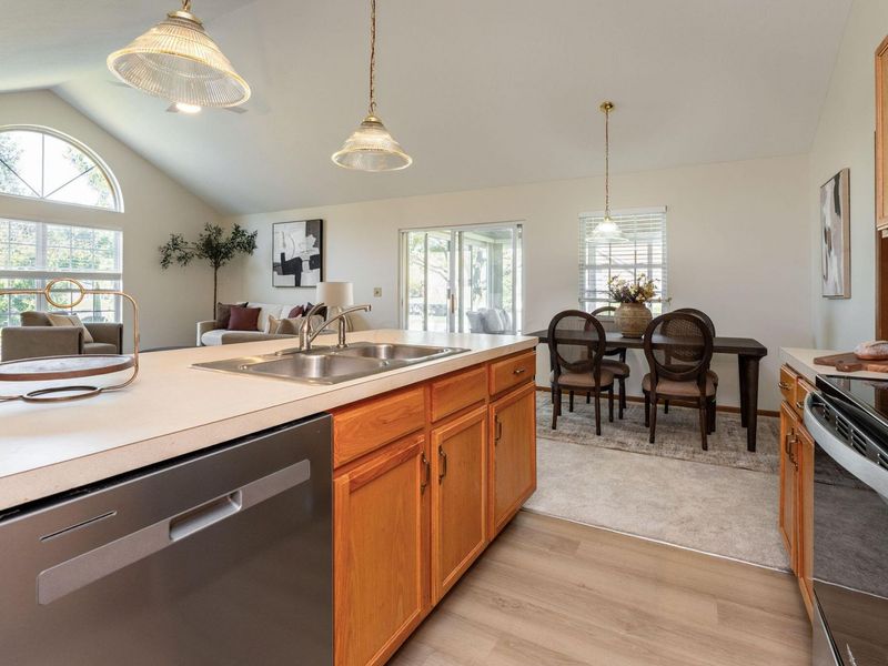 6837 Ridge Rock Drive , New Albany, OH 43054 Photo 14
