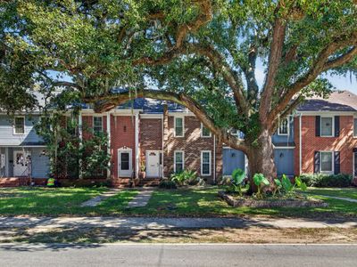 1288 Ashley Hall Road, Charleston, SC 29407