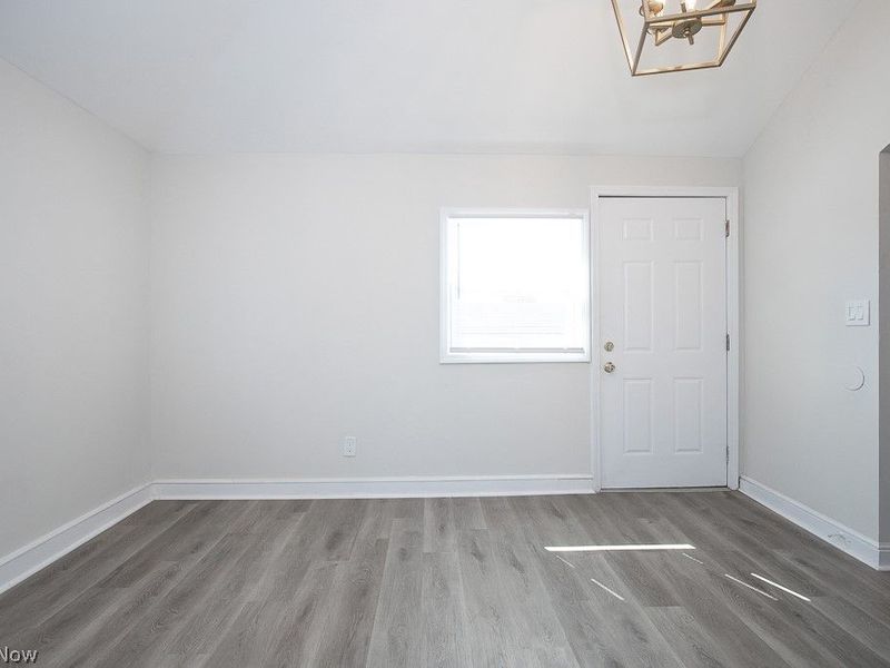 4915 Tillman Avenue, Cleveland, OH 44102 Photo 14