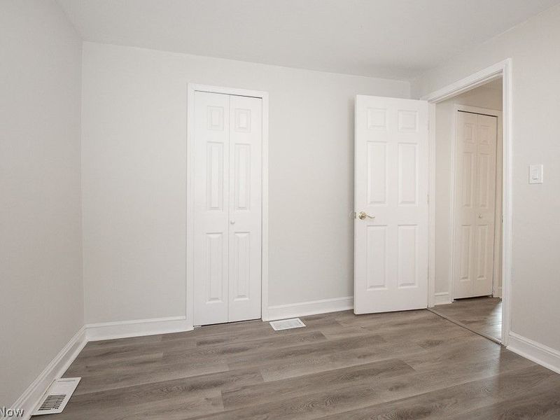 4915 Tillman Avenue, Cleveland, OH 44102 Photo 23