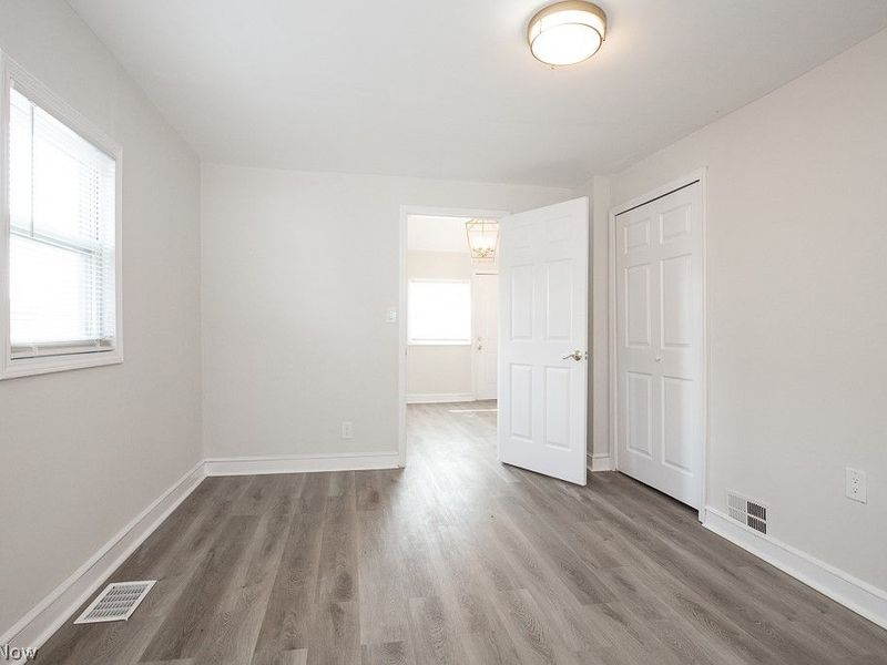 4915 Tillman Avenue, Cleveland, OH 44102 Photo 25