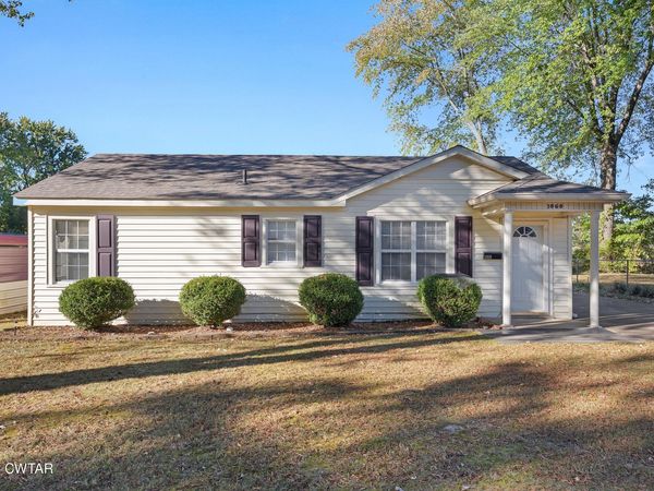 1060 Dell Street , Milan, TN 38358