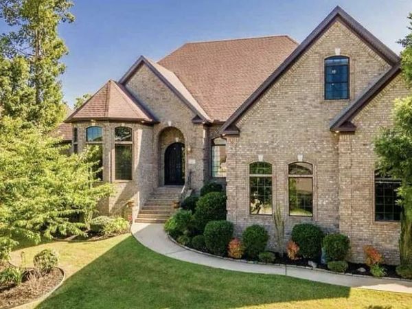 Little Rock, AR 72223