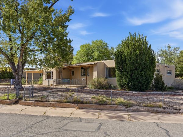1104 San Felipe Avenue , Santa Fe, NM 87505