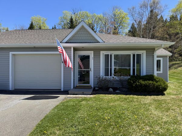 298 19th Avenue , Unit 102, Madawaska, ME 04756