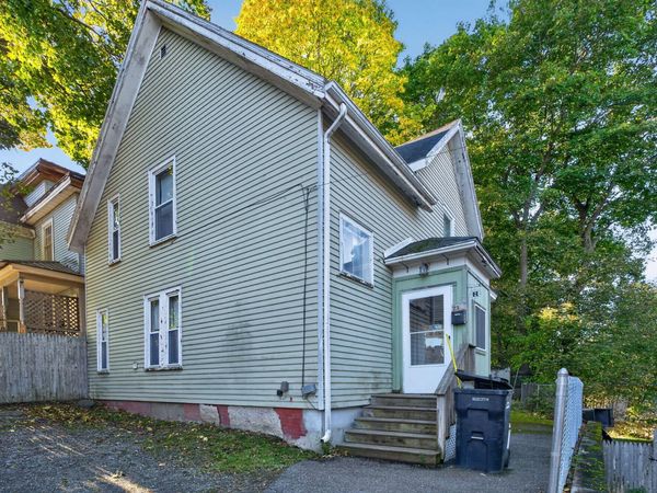 72 1/2 2nd Street, Bangor, ME 04401