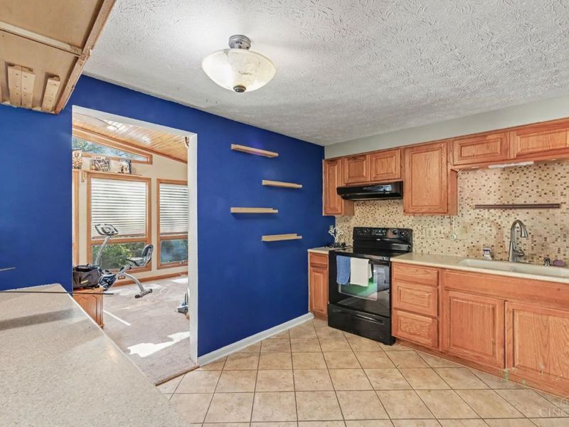 420 Westgate Drive, Cleves, OH 45002 Photo 6