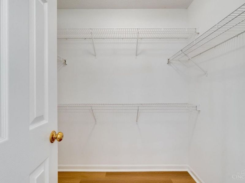 10040 Fox Chase Drive, Loveland, OH 45140 Photo 30