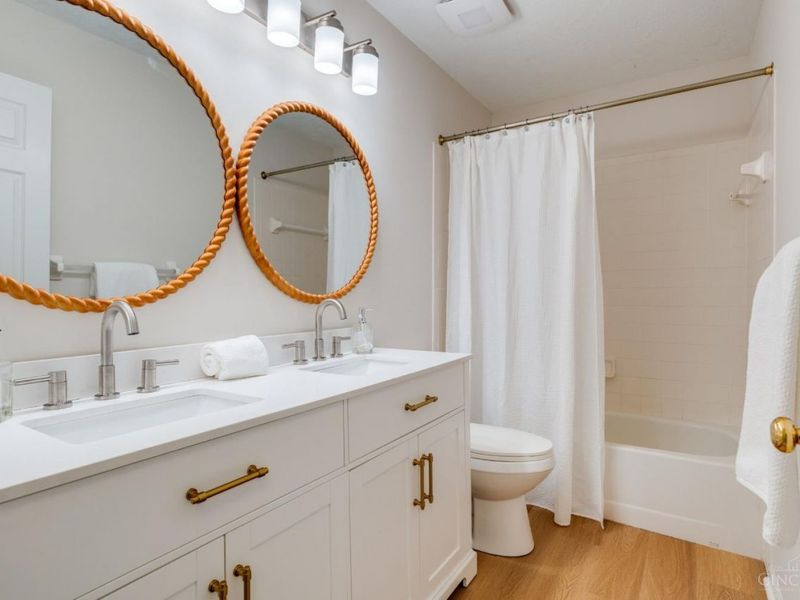 10040 Fox Chase Drive, Loveland, OH 45140 Photo 35