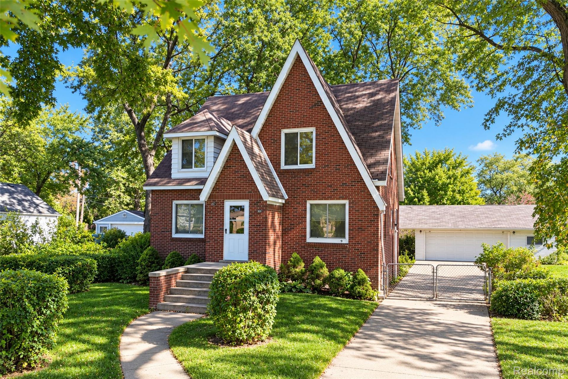 4937 Croissant Street, Dearborn Heights, Mi 48125 Main Photo
