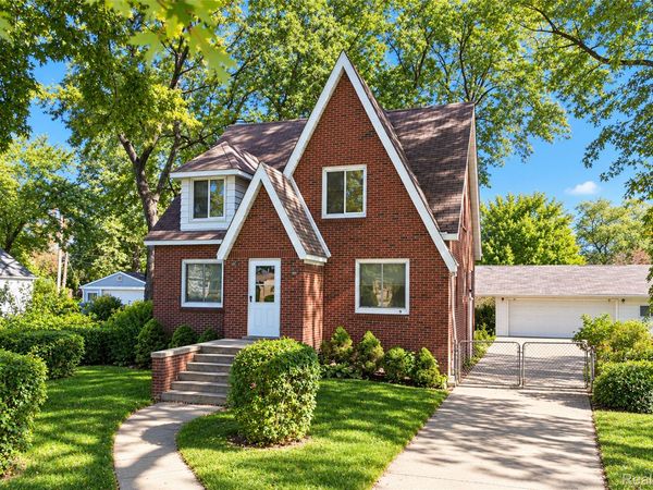 4937 Croissant Street, Dearborn Heights, Mi 48125