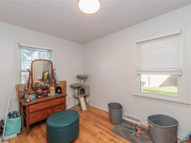 2449 E 38th Street, Lorain, OH 44055 Photo 20