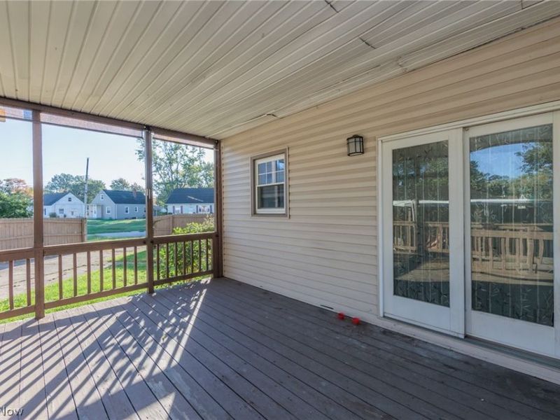 2449 E 38th Street, Lorain, OH 44055 Photo 40
