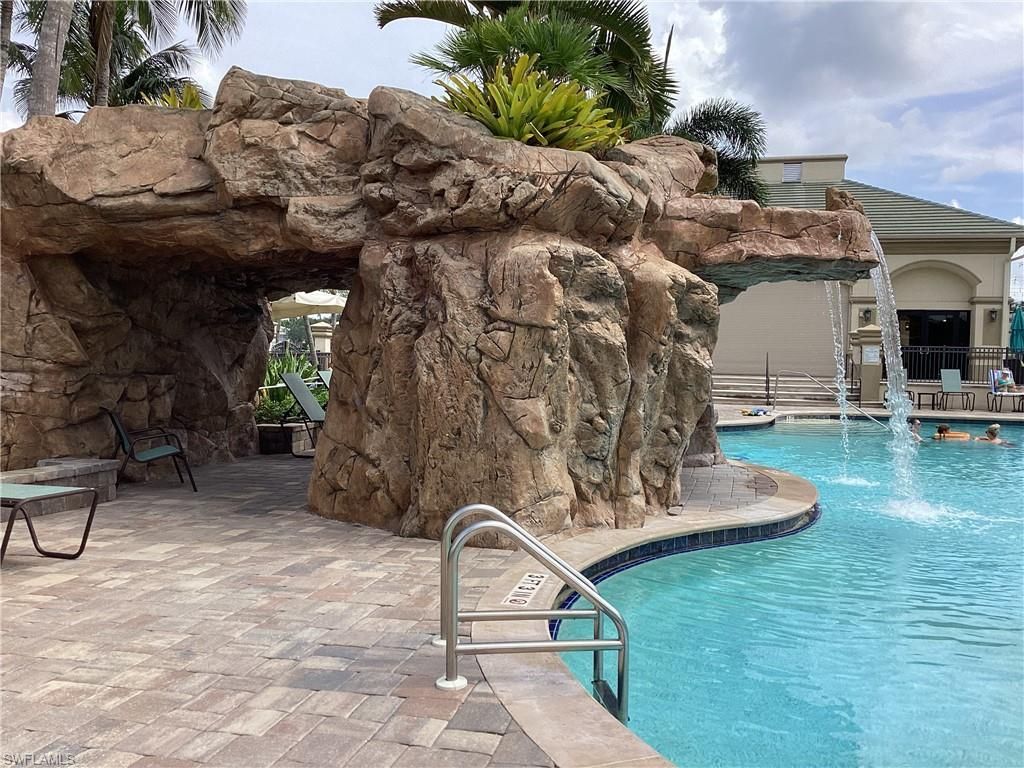 14571 Legends Blvd N, Unit 201, Fort Myers, FL 33912 Photo