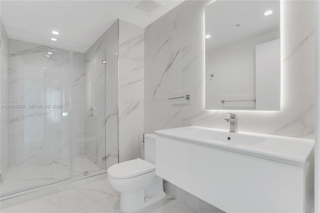 1170 E Hallandale Beach Blvd , Unit 1201, Hallandale Beach, FL 33009 Photo