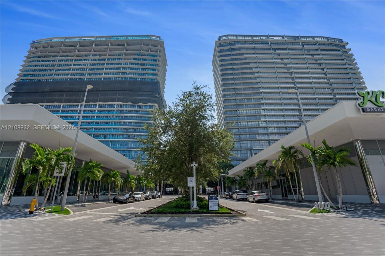 1170 E Hallandale Beach Blvd , Unit 1201, Hallandale Beach, FL 33009 Photo