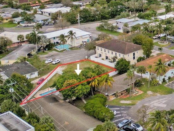 1245 NE 23rd Ave , Pompano Beach, FL 33062