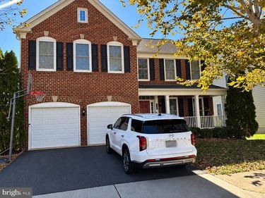 42815 RAVENGLASS DRIVE, ASHBURN, VA 20148