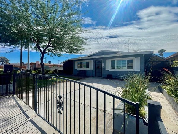 917 Blankenship Avenue , Las Vegas, NV 89106
