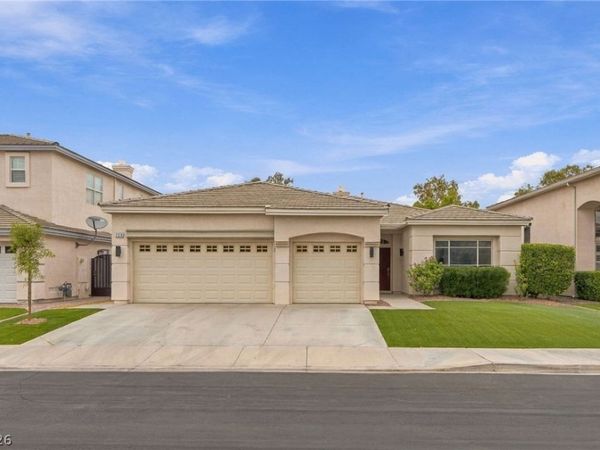 2514 Hacker Drive, Henderson, NV 89074