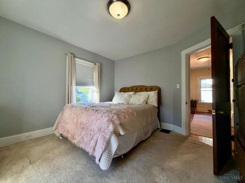 5771 Glengate Lane, Cincinnati, OH 45212 Photo 31