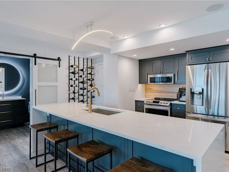 701 W Lakeside Avenue , Unit 502, Cleveland, OH 44113 Photo 7