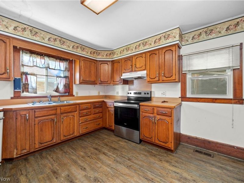 618 E Second Street, Port Clinton, OH 43452 Photo 15