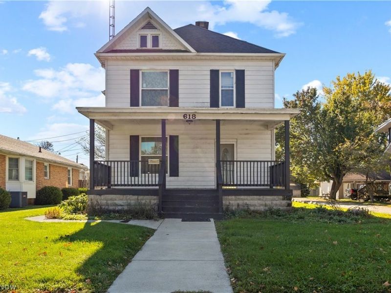 618 E Second Street, Port Clinton, OH 43452 Photo 2