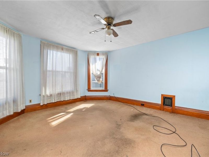 618 E Second Street, Port Clinton, OH 43452 Photo 23