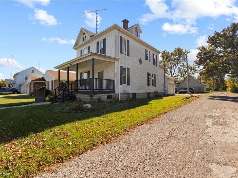 618 E Second Street, Port Clinton, OH 43452 Photo 39