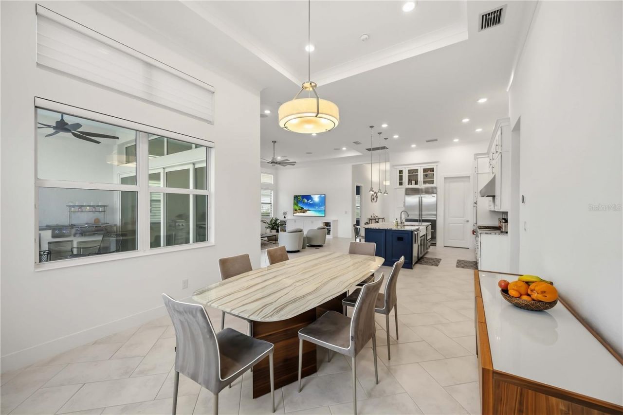 8110 Redonda Loop , Bradenton, FL 34202 Photo
