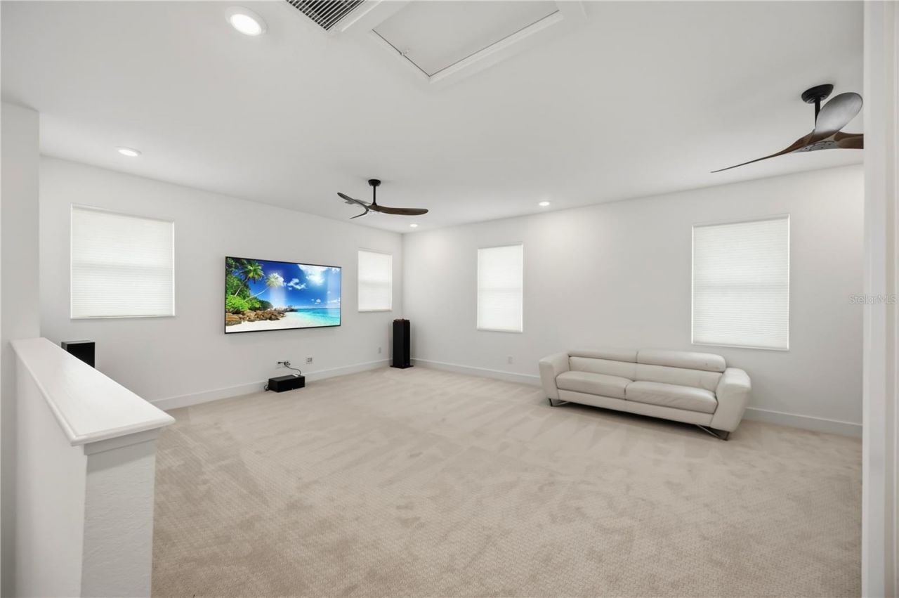 8110 Redonda Loop , Bradenton, FL 34202 Photo