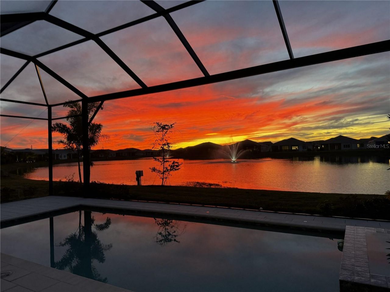 8110 Redonda Loop , Bradenton, FL 34202 Photo