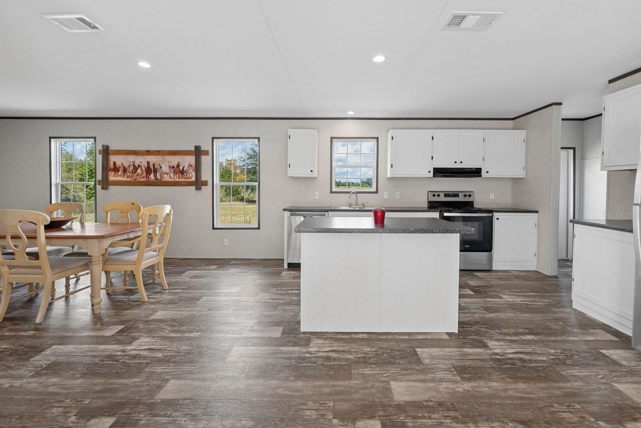 2729 SW Watson Street , Fort White, FL 32038 Photo