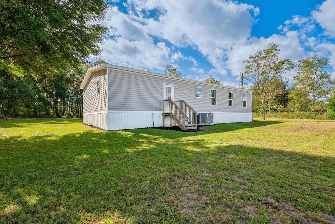 2729 SW Watson Street , Fort White, FL 32038 Photo