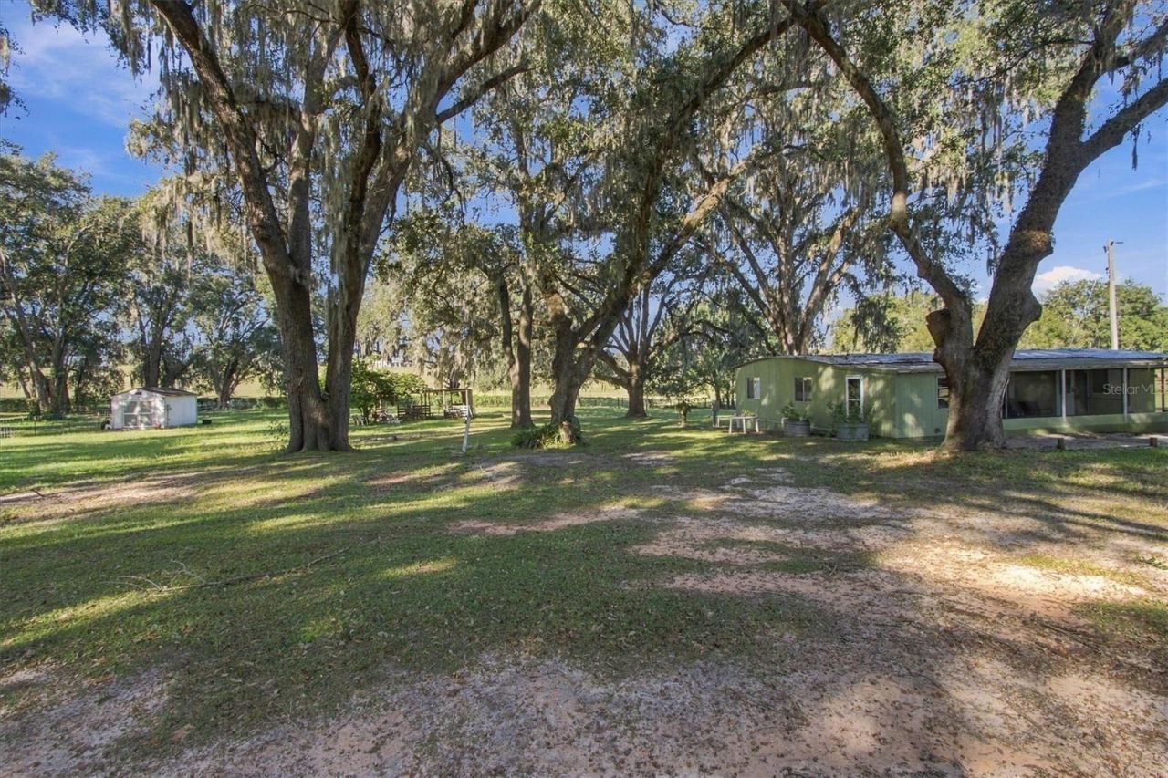 2930 Griffin Avenue , Lady Lake, FL 32159 Photo