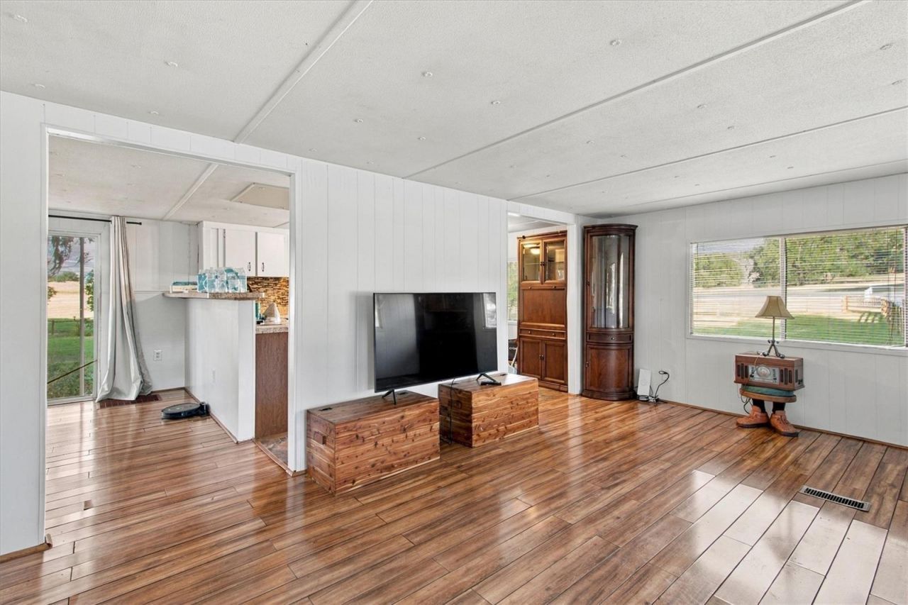 2930 Griffin Avenue , Lady Lake, FL 32159 Photo