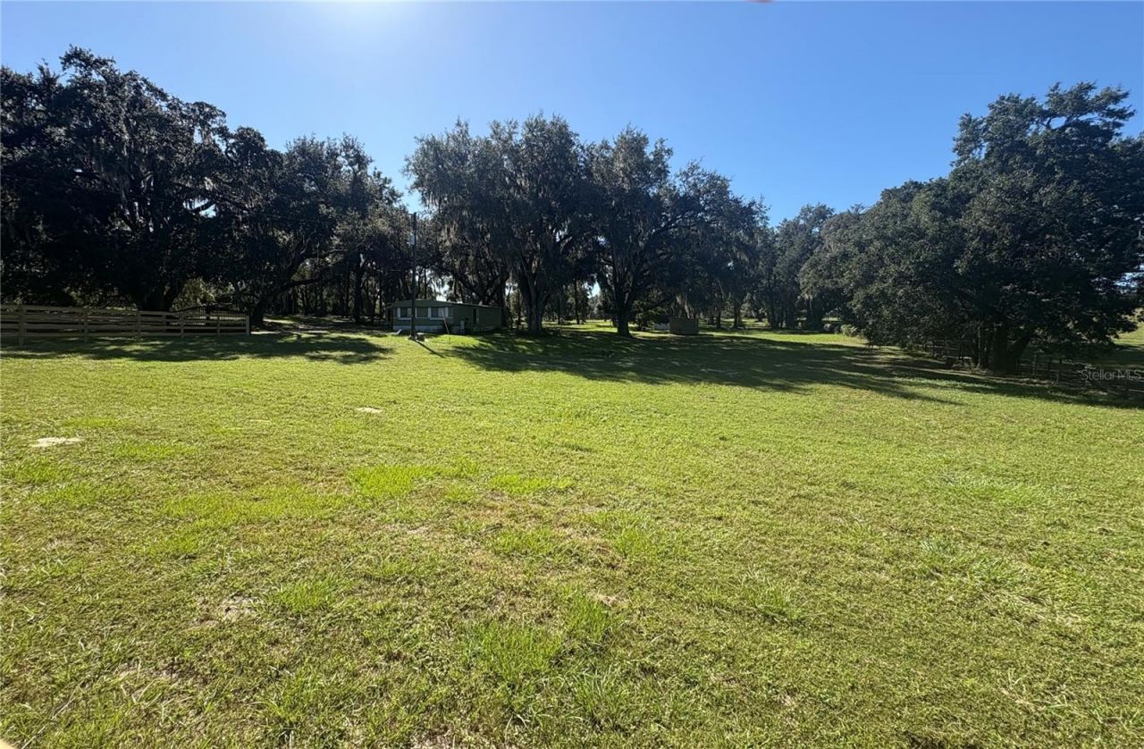 2930 Griffin Avenue , Lady Lake, FL 32159 Photo