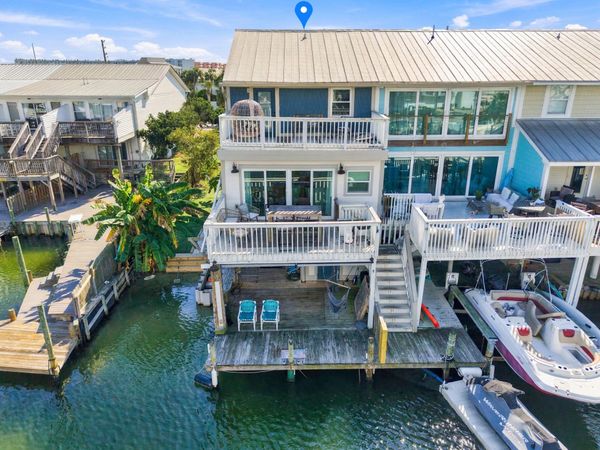 445 Gulf Shore Drive, Unit 14, Destin, FL 32541