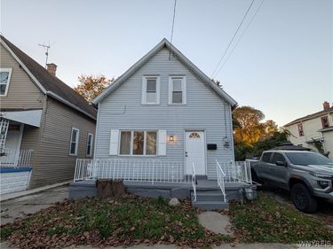36 Schiller Street, Buffalo, NY 14206