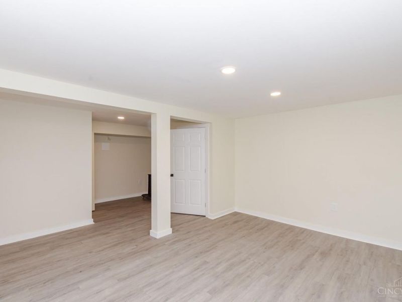 198 Lakengren Drive, Eaton, OH 45320 Photo 25