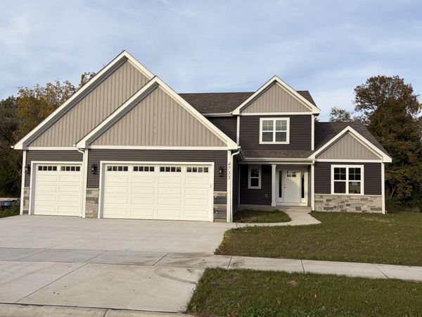 4733 Piper Ln, Mount Pleasant, WI 53403